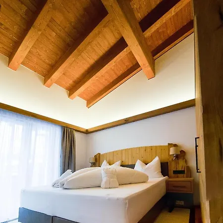 Hotel Hochfilzer 4*