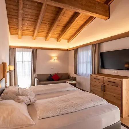 Hotel Hochfilzer 4*