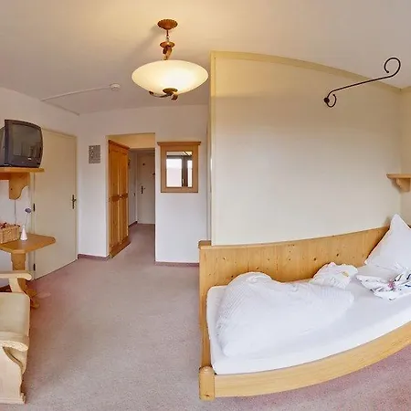 Hotel Hochfilzer Ellmau